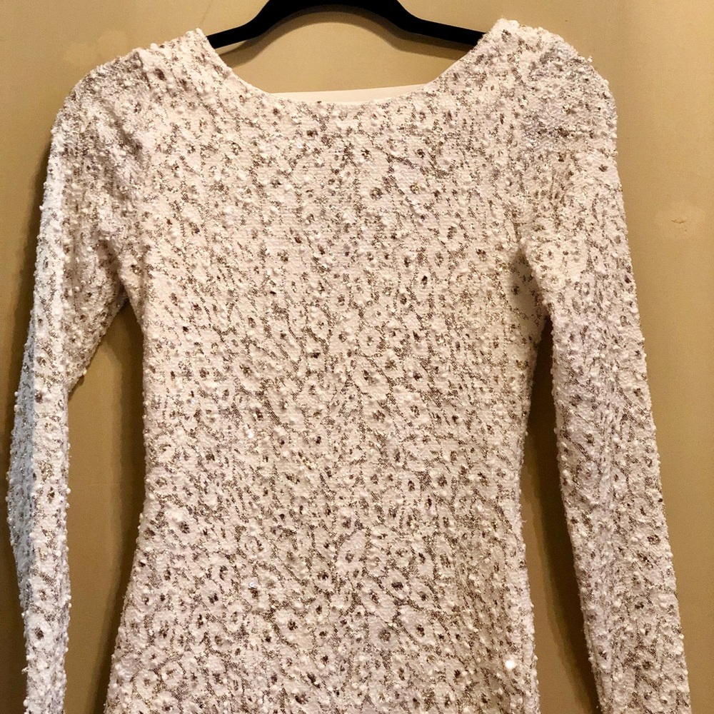 Jennifer Lopez Fall sweater